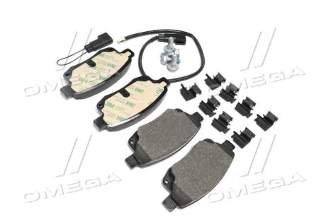 Фото комплект гальмівних колодок з 4 шт. дисків BREMBO P24066 Комплект гальмівних колодок з 4 шт. дисків BREMBO P24066