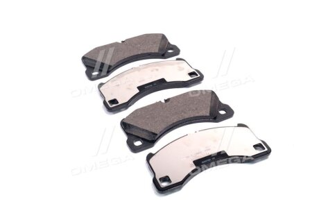 Гальмівні колодки пер. Audi E-Tron 20-/Porsche Cayenne 10-/Macan 14- BREMBO P 65 021