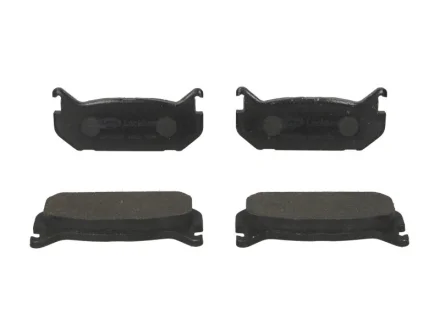 Комплект гальмівних колодок задн, FORD USA PROBE I, PROBE II MAZDA 626 III, 626 IV, MX-6, XEDOS 6 1.6-3.0 11.87-10.99 Delphi LP0802