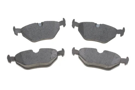 Комплект гальмівних колодок задн, BMW 5 (E39) 2.0-4.4 09.95-05.04 Delphi LP1107