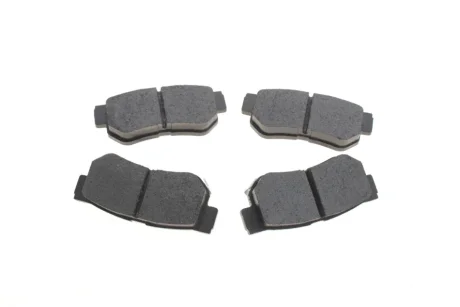 Комплект гальмівних колодок задн, HYUNDAI ELANTRA IV, GETZ, GRANDEUR, HIGHWAY, I30, MATRIX, SANTA FÉ I, SONATA III, SONATA IV, SONATA V, TRAJET, TUCSON, XG KIA MAGENTIS I 1.4-3.8 05.93- Delphi LP1539