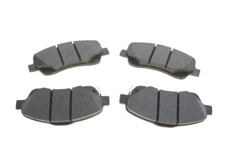Комплект гальмівних колодок передн, TOYOTA AVENSIS, COROLLA VERSO 1.6-2.4 01.03-03.09 Delphi LP1786