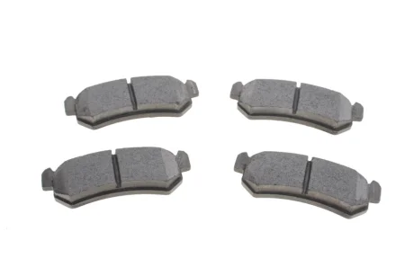 Комплект гальмівних колодок задн, CHEVROLET AVEO / KALOS, LACETTI, NUBIRA, REZZO DAEWOO KALOS, LACETTI, NUBIRA, TACUMA / REZZO 1.2-2.0D 09.00- Delphi LP1910