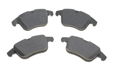 Комплект гальмівних колодок передн, VOLVO S60 II, S80 II, V60 I, V70 III, XC70 II FORD GALAXY II, GALAXY MK II, MONDEO IV, S-MAX JAGUAR S-TYPE II, XF I, XF SPORTBRAKE 1.5-4.4 01.99-12.19 Delphi LP1967