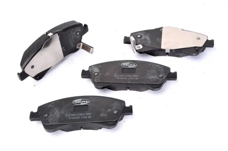 Комплект гальмівних колодок передн, TOYOTA AURIS, AVENSIS, COROLLA, VERSO 1.4-2.2D 05.97-10.18 Delphi LP2104