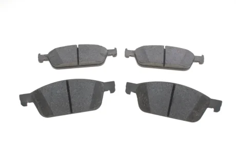 Комплект гальмівних колодок передн, FORD FOCUS III, KUGA II, KUGA III, TOURNEO CONNECT V408 NADWOZIE WIELKO, TRANSIT CONNECT, TRANSIT CONNECT V408 1.0-2.0DH 07.12- Delphi LP2495