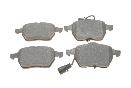 Комплект гальмівних колодок передн, AUDI 100 C4, A3, A4 B5, A4 B6, A6 C4, A8 D2 FORD GALAXY I, GALAXY II, GALAXY MK I SEAT ALHAMBRA VW SHARAN, SHARAN/MINIVAN 1.6-4.2 12.90-06.15 Delphi LP784