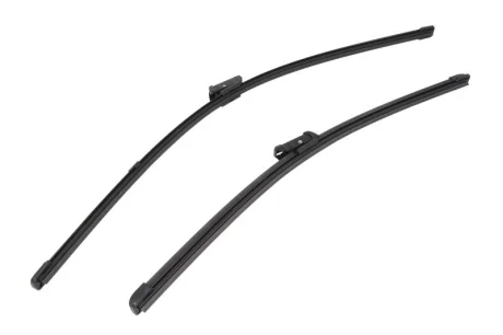 Щітка склоочисника безкаркасна передн із спойлером (2шт) Flat Blades 600/475мм AUDI Q2 BYD ATTO 2, SEAL, SEAL 06 POLESTAR POLESTAR 1, POLESTAR 2 VW CC B7, GOLF VI, GOLF VIII, JETTA IV 10.08- DENSO DF-015