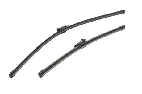 Щітка склоочисника безкаркасна передн із спойлером (2шт) Flat Blades 600/400мм ABARTH 600E ALFA ROMEO JUNIOR CITROEN C3 PICASSO, C4 III, C4 X FIAT DOBLO, DOBLO CARGO FORD KUGA I 03.07- DENSO DF-033