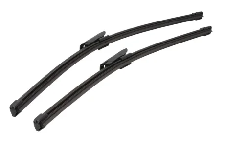 Щітка склоочисника безкаркасна передн (2шт) Flat Blades 550/475мм DACIA DUSTER, LOGAN II, LOGAN MCV II, SANDERO II RENAULT DUSTER, LOGAN II, LOGAN/STEPWAY II, SANDERO/STEPWAY II 10.12- DENSO DF-056
