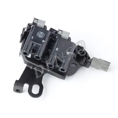 Котушка запалювання HYUNDAI COUPE II, ELANTRA III, MATRIX, TRAJET, TUCSON KIA CEE\'D, CERATO I, PRO CEE\'D, SPORTAGE II 1.8-2.7 06.00-12.12 DENSO DIC-0113 (фото 1)
