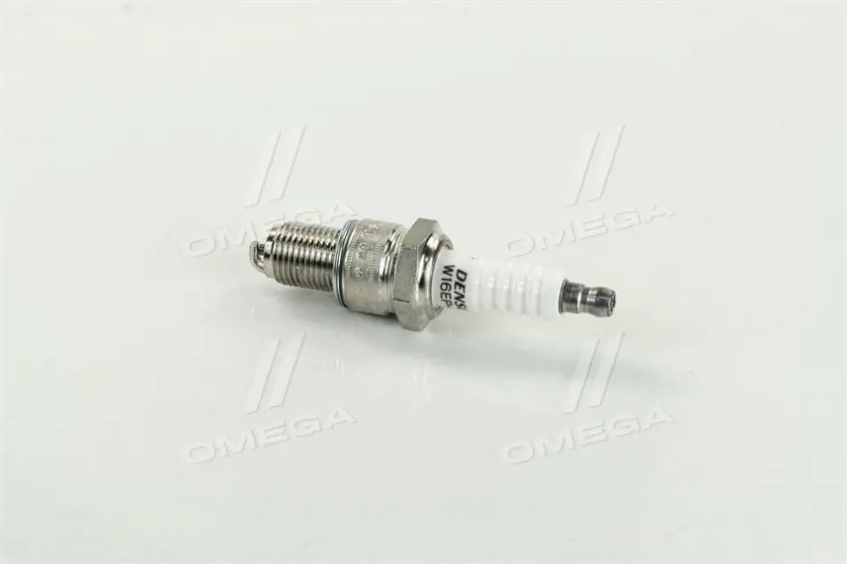 Свічка запалювання (ціна за 1шт) BMW 1500-2000 (115, 116, 118, 121), 1502-2002 (E10), 2000 (120), 3 (E21), 3 (E30), 5 (E12), 5 (E28), 6 (E24) MITSUBISHI COLT III RENAULT 19 I 1.0-3.5 10.62-03.99 DENSO W16EP-U (фото 1)