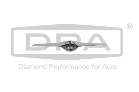 Решітка радіатора без емблеми верхня DPA 88530057102