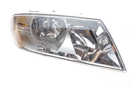 Фара (R) Skoda Octavia 04-13 DPA 89410718802