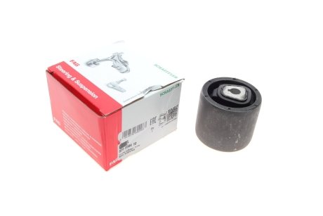 Фото сайлентблок рычага (переднего/сзади)) BMW 3 (E90) 05-11 FAG 829 0584 10 Сайлентблок рычага (переднего/сзади)) BMW 3 (E90) 05-11 FAG 829 0584 10