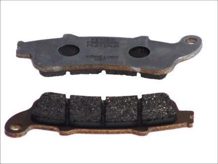 Гальмівні колодки задн, призначення: шосейне, матеріал: platinum-P, 41x115,6x8,3мм HONDA CBR, GL, NT, ST, VFR, VTX, XL 650-1800 1996-2012 FERODO FDB2098P