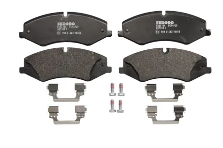 Комплект гальмівних колодок передн, LAND ROVER DEFENDER, DISCOVERY IV, DISCOVERY V, RANGE ROVER III, RANGE ROVER IV, RANGE ROVER SPORT I, RANGE ROVER SPORT II 2.0-5.0 05.05- FERODO FDB4104