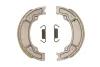 Гальмівні колодки задн 130x28мм (EN) With springs: Так APRILIA SCARABEO MBK YN, YQ PEUGEOT TWEET SACHS ROADSTER YAMAHA DT, RD, SR, TT, XC, XT, XV, XVS, YFM, YN, YQ, YZ 80-600 1976-2010 FERODO FSB733A (фото 1)