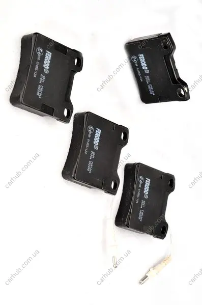 Комплект гальмівних колодок задн, MERCEDES V (638/2), VITO (W638) AUDI 80 B2 PEUGEOT 406, 605 1.8-3.0 02.86-10.04 FERODO FVR1044 (фото 1)