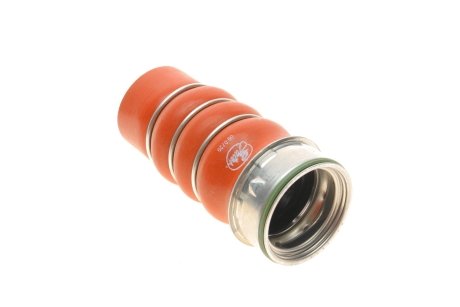 Фото патрубок интеркулера BMW 3 (E90) 3.0d 06-12 (M57) Gates 09-0729 Патрубок интеркулера BMW 3 (E90) 3.0d 06-12 (M57) Gates 09-0729