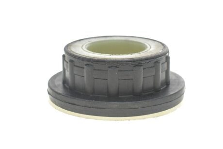 Сайлентблок важеля (переднього) Iveco Daily 00- GSP 535937