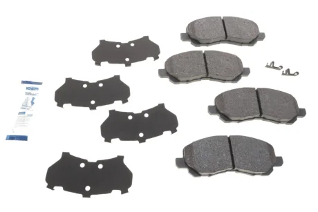 Колодки гальмівні (передні) Citroen C4/Peugeot 4008 12-/Mitsubishi Lancer/Outlander 03-/Jeep/Dodge ICER 181806