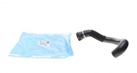 Фото патрубок радіатора BMW 5 (F10/F11) 3.0i 10-17 IMPERGOM 225948 Патрубок радіатора BMW 5 (F10/F11) 3.0i 10-17 IMPERGOM 225948