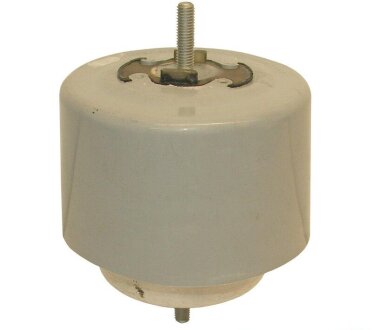 Фото подушка двигуна Audi A4 2.4-3.2 00-08 Пр. JP GROUP 1117911080 Подушка двигуна Audi A4 2.4-3.2 00-08 Пр. JP GROUP 1117911080