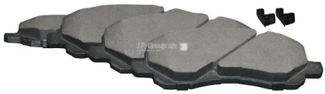 Гальмівні колодки пер. Lancer VIII/Outlander II/Peugeot 4008 08- (AKEBONO) JP GROUP 3963600410