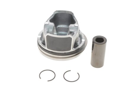 Поршень VW Golf IV/Passat 1.8 TSI 07-14 (83.01mm/+0.5) KOLBENSCHMIDT 41197620