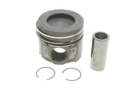 Поршень Citroen C5/C6/C8/Peugeot 407/607/807 06- (85.00mm/STD) KOLBENSCHMIDT 41703600