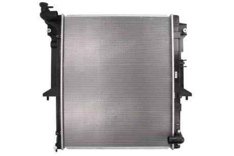 Радіатор двигуна (мкпп) MITSUBISHI L200 / TRITON, PAJERO SPORT II 2.5D 11.05- KOYORAD PL032310