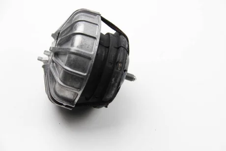 Подушка двигуна (передня) MB Vito (W639) 03- LEMFORDER 34410 01