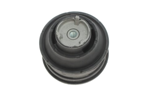 Фото 1 - подушка двигуна (R) MB C-class (W202/W203)/E-class (W210) 93-11 LEMFORDER 43686 01 Подушка двигуна (R) MB C-class (W202/W203)/E-class (W210) 93-11 LEMFORDER 43686 01 (фото 1)