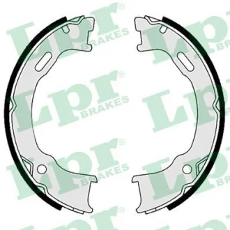 Гальмівна колодка FORD USA CROWN VICTORIA JEEP CHEROKEE, GRAND CHEROKEE I, GRAND CHEROKEE II, WRANGLER II LINCOLN TOWN CAR III SAAB 9-7X 2.4-5.3 09.91-12.12 LPR 09560