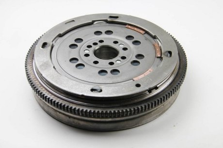 Демпфер зчеплення MB Vito(W638) 110D, 2.3TD, 96-03, 72kw, OM 601.970 LuK 415 0117 10