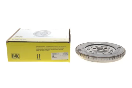 Демпфер зчеплення MB A-class (W177)/B-class (W247) 1.3 19-, 160kw, (M282.914) LuK 415 1053 07