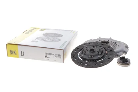 Комплект зчеплення VW Golf IV 1.8-3.2 98-06 (d=220mm) LuK 622 2400 00