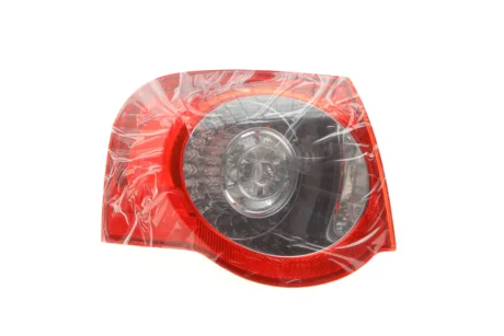 Ліхтар задній VW Passat (B6) 05-10 (L) MAGNETI MARELLI 714027450702