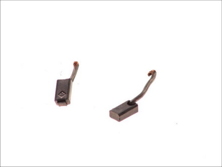 Щітки генератора (8x5x15,5, 12В) MAGNETI MARELLI 940113190027