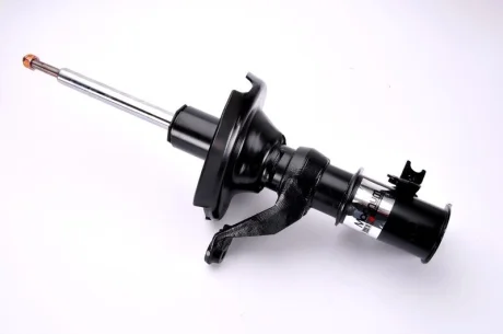 Амортизатор передн лів HONDA CIVIC VII 1.4/1.6/1.7 11.00-12.05 MAGNUM TECHNOLOGY AG4031MT