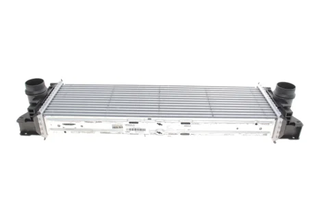 Радіатор інтеркулера MB Sprinter 2.2CDI OM646/OM651/3.0CDI OM642 06- MAHLE / KNECHT CI 368 000P