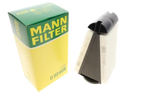 Фільтр повітряний MB C-class (W205) 2.2CDI OM651 14-18/GLC (X253) 2.2CDI OM651 15-19 -FILTER MANN C 22 028