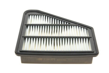 Фото фильтр воздушный Honda Civic 1.6 i-DTEC/2.2 i-DTEC 12- -FILTER MANN C 24 075 Фильтр воздушный Honda Civic 1.6 i-DTEC/2.2 i-DTEC 12- -FILTER MANN C 24 075