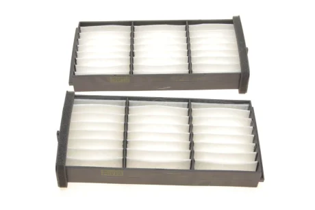 Фільтр салону Mitsubishi Pajero 99-07 (к-кт 2 шт.) -FILTER MANN CU 2106-2