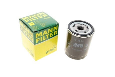 Фильтр масляный -FILTER MANN W 7037 (фото 1)