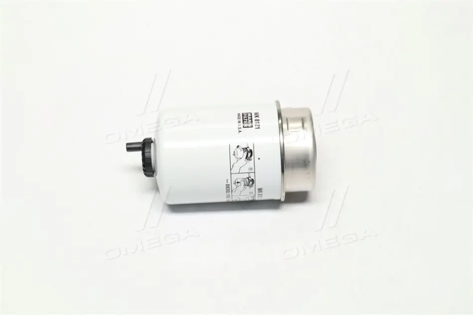 Паливний фільтр (фільтр, що вгвинчується) AG CHEM 8103, 3104, 8104 ATLAS XAS 90 BELL 310 SG, 315 SG BOBCAT 975 CARRARO 6500 CATERPILLAR 311, 311B, 311C, 311CU, 312, 312B, 312BL, 312C, 312CL MANN WK 8121 (фото 1)