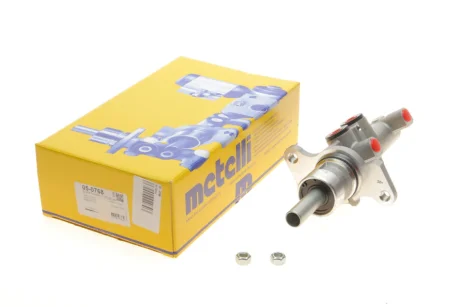 Циліндр гальмівний (головний) Renault Trafic II/Opel Vivaro A/Nissan Primastar 01- (-ESP/+TC) METELLI Metelli 05-0768