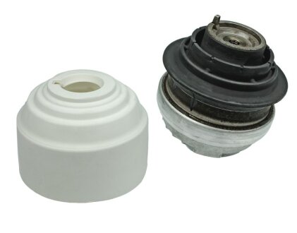 Подушка двигуна передн лів/прав, гідравлічний MERCEDES C (CL203), C T-MODEL (S202), C T-MODEL (S203), C (W202), C (W203), CLK (A208), CLK (C208), E T-MODEL (S210), E (VF210) 2.0-4.3 05.93-08.07 MEYLE 0140240150