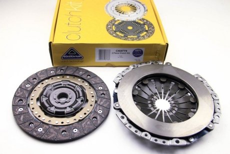 Комплект сцепления Mondeo III 1.8/2.0 i 16V 00- (240mm) National CK9779